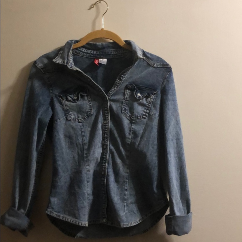 H&M Divided Jean Button Down shirt
